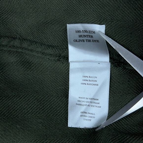 Rails Womens Size XS Hunter Top Button Up Long Sleeve Rayon Olive Tie Dye - Picture 14 of 16
